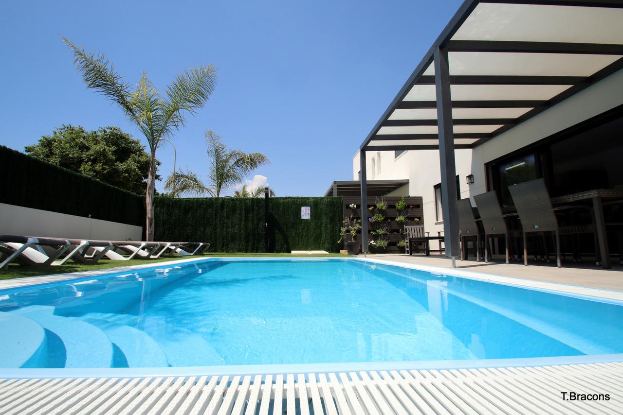 Villa Milos Cambrils Exteriör bild