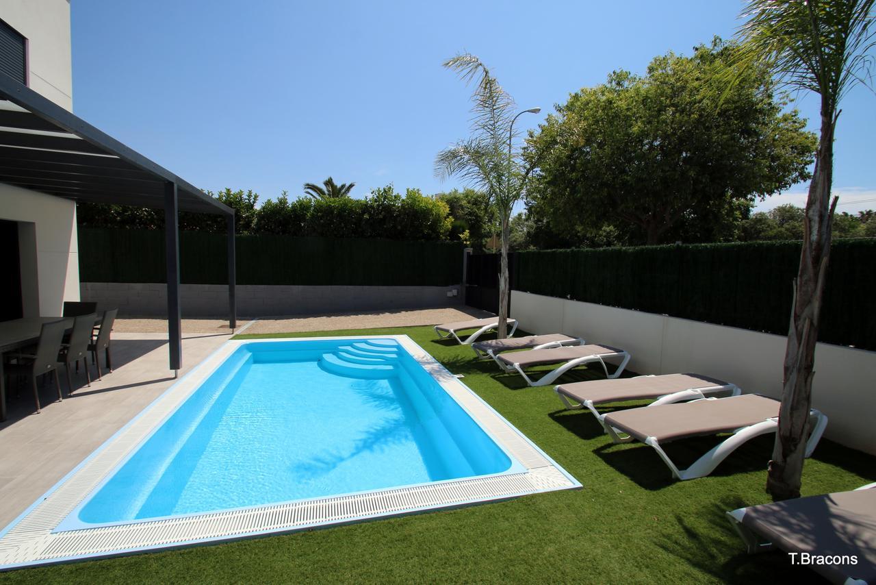 Villa Milos Cambrils Exteriör bild