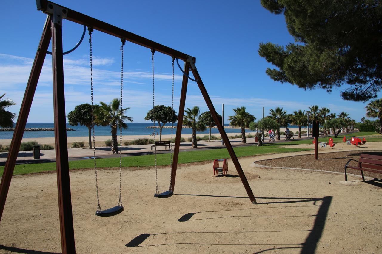 Villa Milos Cambrils Exteriör bild